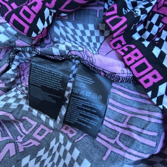 H&M SpongeBob SquarePants Black & Pink Graphic Relaxed Fit Mens Shirt Small - Picture 4 of 7